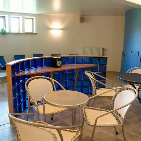 Spacious In With Sauna *